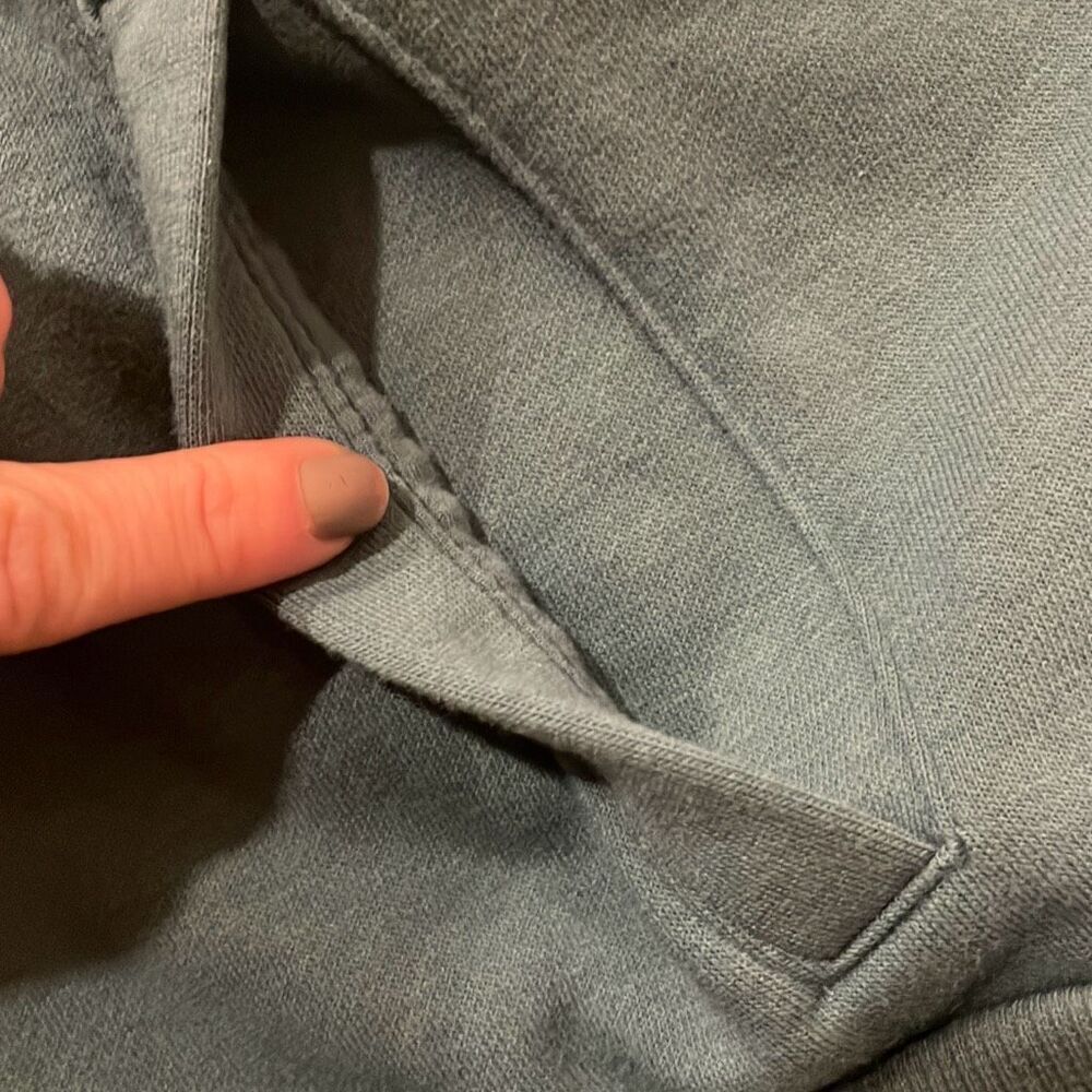 Universal thread green quarter zip pullover sweat… - image 9